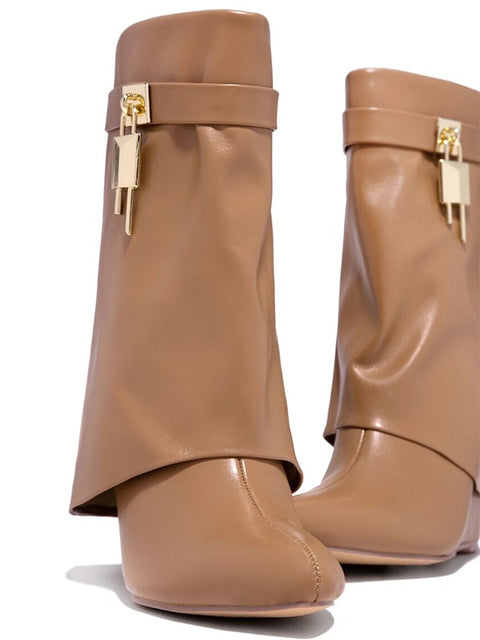 Pointed Toe Leather Bootie